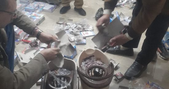 محافظ المنوفية يوجه بمنع تداول وتخزين الألعاب النارية.. وحملات لضبط المخالفين