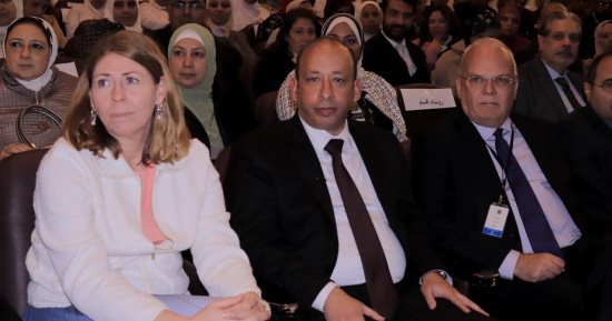 وزيرة الرعاية الصحية السويدية تزور مستشفيات قصر العيني لتعزيز التعاون