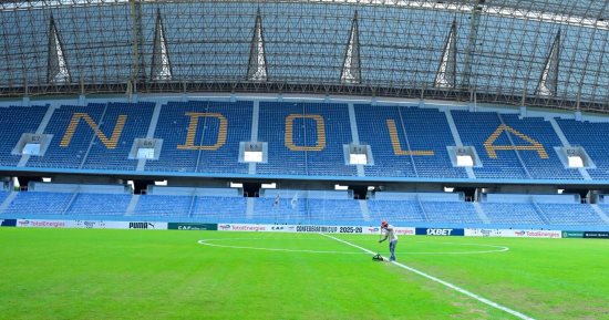 حافلة الزمالك تصل ملعب مباراة زيسكو يونايتد الزامبى بالكونفدرالية