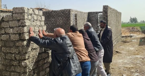 إزالة 409 حالات تعد بالبناء المخالف بالشرقية على مساحة 47 ألفا و648 مترا