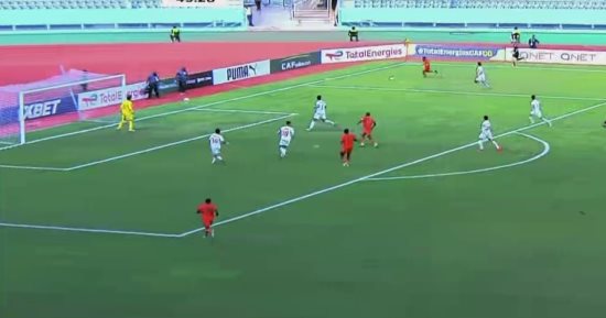 زيسكو يتقدم على الزمالك بهدف من ركلة جزاء فى الدقيقة 61.. صور 
