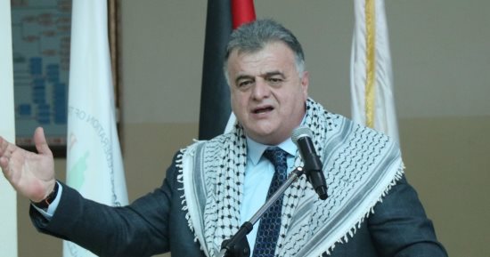 اتحاد نقابات عمال فلسطين في تقريره السنوي: 9 مليارات دولار خسائر للعمال خلال عامين من الحرب.. البطالة تصل إلى 38% بعد تعطل 550 ألف فرد عن العمل.. و35 ألف حالة اعتقال بين صفوف الأعضاء منذ أحداث 7 أكتوبر