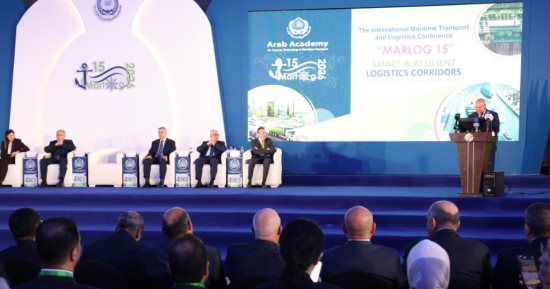 كامل الوزير: مصر ترسم خارطة طريق عالمية بالممرات اللوجستية الذكية
