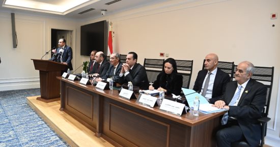أحمد عبد الجواد: قانون تنظيم استخدام الأطفال لتطبيقات التواصل يحتاج لرؤية