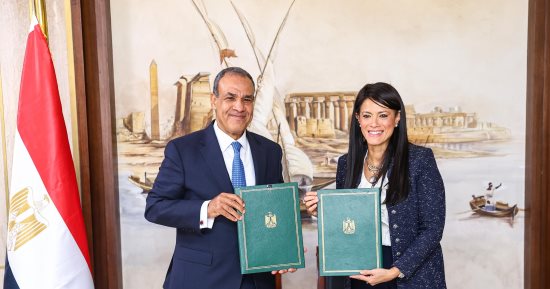 وزارتا التخطيط والخارجية تطلقان مشروع المراكز التكنولوجية المتنقلة