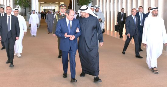 كيف ترجمت الزيارات المتبادلة رسائل المحبة والدعم بين مصر والإمارات.. 40 قمة جمعت الرئيس السيسى وأخيه الشيخ محمد بن زايد.. وتفاهم ورؤى مشتركة تجاه العديد من القضايا بين القاهرة وأبو ظبي