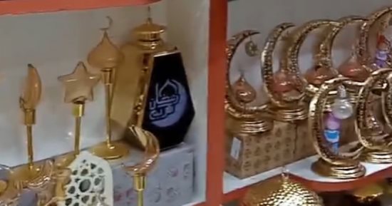 أهلا رمضان.. فوانيس على كل لون بكفر الشيخ والسعر يبدأ من 5 جنيهات.. فيديو