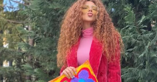 ميريام فارس بين رشاقة المسرح وبساطة الحياة اليومية