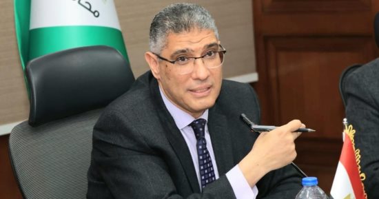 تكثيف الحملات لمواجهة مخالفات الشارع.. محافظ الجيزة: التعامل بحسم مع رصد مخالفات البناء والإشغالات.. خطة عاجلة للارتقاء بمنظومة النظافة.. إقامة شوادر رمضان بعد الحصول على التصاريح.. ويؤكد: هدفنا الانضباط