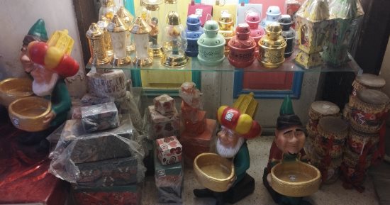 فوانيس رمضان تزين محلات الأقباط بالمنيا: «نتشارك الفرحة».. صور