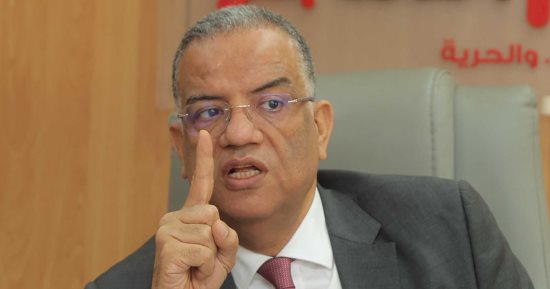 محمود مسلم: «ضد أى قيد على الصحافة ومش على راسها ريشة لكنها كاشفة للفساد»