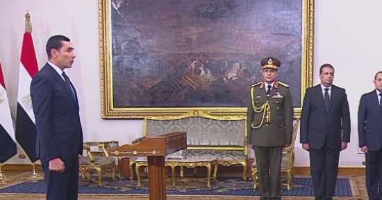 جوهر نبيل يؤدى اليمين الدستورية وزيرا للشباب والرياضة أمام الرئيس السيسى