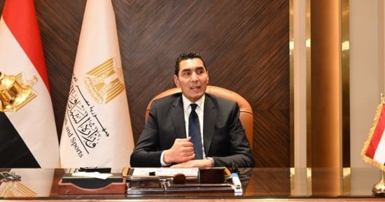 وزير الرياضة يصدر قرارا بحل مجالس إدارات 6 مراكز شباب وتنمية شبابية 