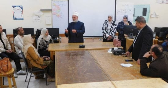 رئيس منطقة سوهاج الأزهرية يتفقد البرنامج التدريبى للمعلمين فى الذكاء الاصطناعى