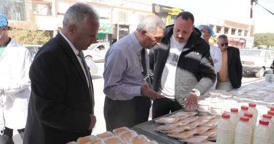 طوال شهر رمضان المبارك والحجز مسبقا.. مدارس الوادى الجديد المنتجة تستعد لطرح المنتجات الغذائية الطازجة.. اللبن والزبادى والأجبان تتصدر قائمة المبيعات بأرقام قياسية.. وهذه أماكن منافذ البيع.. صور