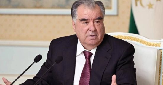 أين إمام علي رحمن؟ غياب رئيس طاجيكستان وبث أغانٍ حزينة يثيران الجدل