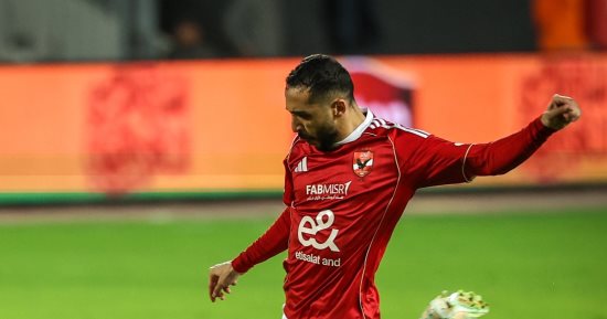 الأهلى يفحص ركبة كريم فؤاد اليوم بعد زوال الورم لتحديد مدة غيابه
