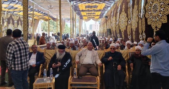 القودة تنهى خصومة ثأرية بين أبناء عمومة بدشنا فى قنا.. صور وفيديو