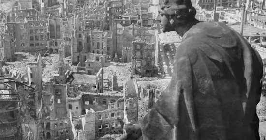 فى مثل هذا اليوم.. قصف دريسدن بالقنابل الحارقة عام 1945