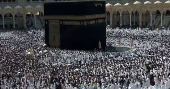 رقم قياسى.. عدد المعتمرين من الخارج يصل إلى 18.03 مليون