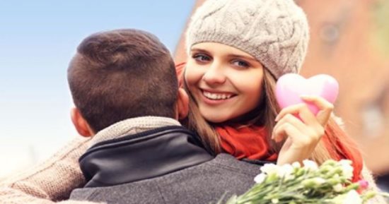 Valentine's Day.. أبراج بتقدم هدايا كرييتف فى عيد الحب لشركاء حياتها