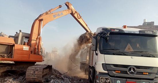 رفع 1560 طن مخلفات صلبة اليوم بطلخا والمنصورة واستمرار أعمال الحملة  