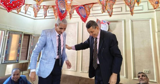 فانوس المحبة فى نقابة محامى سوهاج.. رسالة وحدة من محام مسيحى احتفاء برمضان
