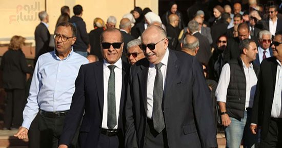 وزير الداخلية يصل مسجد المشير للمشاركة فى جنازة الراحل مفيد شهاب