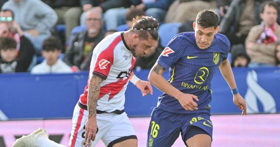رايو فاليكانو يتقدم على أتلتيكو مدريد 2-0 فى الشوط الأول بالليجا