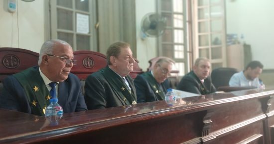السجن 15 سنة لـ4 طلاب أفقدوا آخر بصره بسبب مشاجرة على فتاة أمام سنتر تعليمى