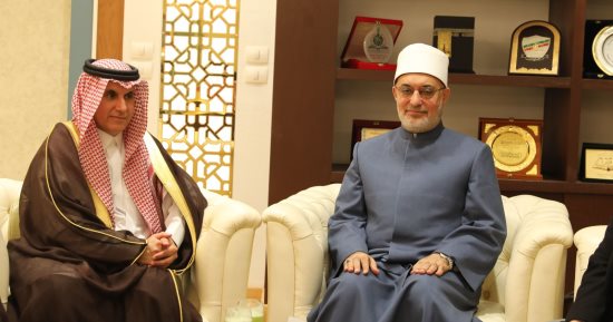 المفتي يستقبل مندوب السعودية الدائم لدى جامعة الدول العربية للتهنئة برمضان