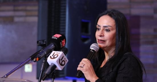 انطلاق ندوة تكريم أبطال صحاب الأرض بالهلال الأحمر بحضور وزيرة التضامن