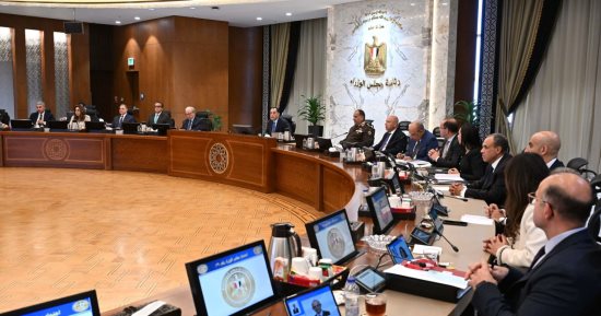 وزير التضامن تعلن تفاصيل المبادرة الرئاسية أبواب الخير.. 71 مليون وجبة ساخنة داخل مصر.. أكثر من 5.5 مليون كرتونة مواد غذائية مستهدف توفيرها في شهر رمضان.. و14 مليون مواطن يستفيدون من مبادرة  أثر الخير