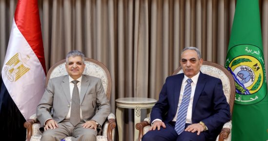 محافظ الإسماعيلية يستقبل رئيس هيئة قناة السويس