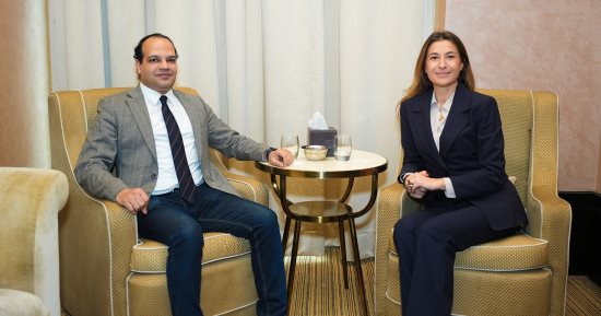 رئيس قطاع البنوك بمجموعة إنتيسا سان باولو لليوم السابع: الاقتصاد المصرى أكثر قدرة على جذب الاستثمارات.. بابانيكولاو: ملتزمون بالتواجد فى مصر وأولوياتنا بناء علاقات مع الشركات وتحقيق نمو فى قطاع التجزئة 