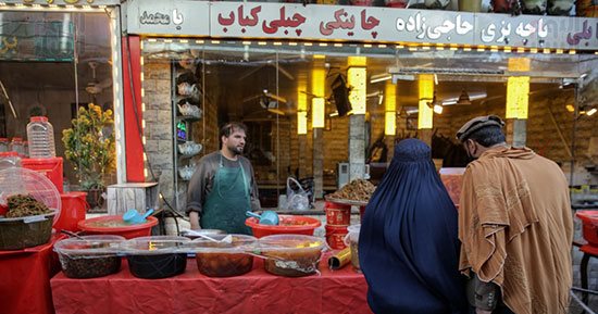 رمضان فى أفغانستان.. حراك تجاري واسع في أسواق قندهار مع بداية شهر رمضان المبارك