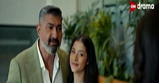 مسلسل كلهم بيحبوا مودي الحلقة 1.. ياسر جلال يهدى ابنته سيارة و50 ألف جنيه