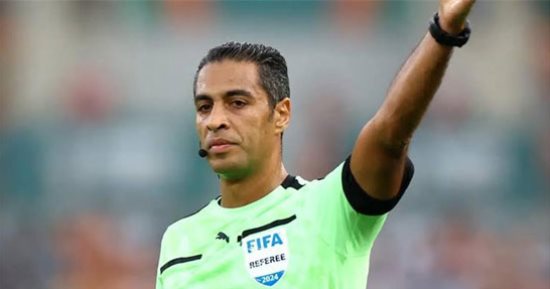 أمين عمر حكما لمباراة الأهلى والجونة في الدورى