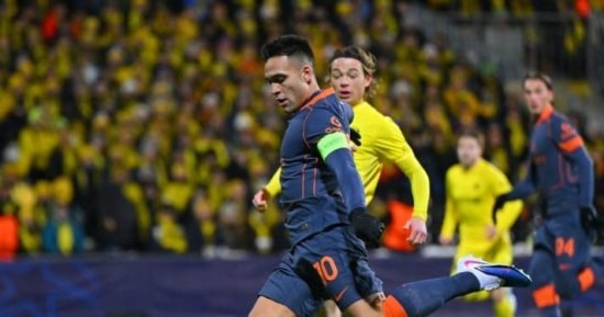 التعادل 1-1 يحسم الشوط الأول من مباراة بودو جليمت ضد الإنتر.. فيديو