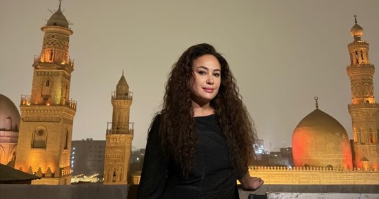 هند صبري بعد عرض الحلقة الأولى من منّاعة: يارب المسلسل يعجبكم