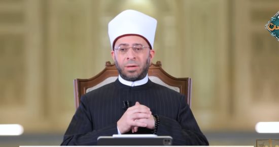 وزير الأوقاف: "التدين لا يعنى الفقر".. وقصة الإمام "الملياردير" أكبر دليل