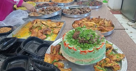 300 وجبة رمضانية يومية في مطبخ الخير.. نعام وأسماك بكفر الشيخ لإفطار الصائمين