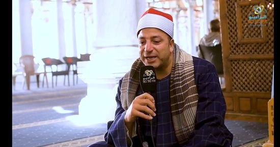 الشيخ طه النعمانى: أبويا قالى لو مُتّ ما تجيش تدفنى