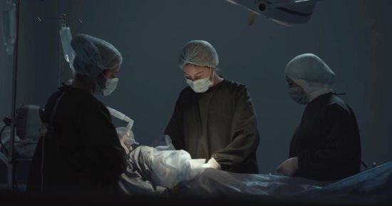 مسلسل صحاب الأرض الحلقة 3.. منة شلبي تبدأ العمليات وإيناس الفلال تبحث عن حل