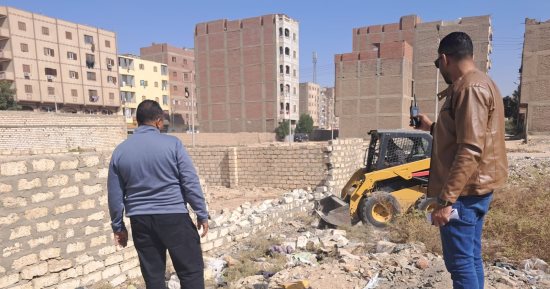 محافظ قنا: إزالة 40 حالة تعدٍ على الأراضي الزراعية بمنطقة شارع 16