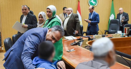 محافظ الشرقية: توفير 10 فرص عمل بالقطاع الخاص لذوى الهمم