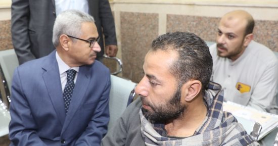 محافظ بنى سويف يتفقد المركز التكنولوجى بناصر.. ويوجه بتيسير الإجراءات