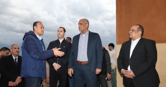 محافظ كفر الشيخ يتفقد المدرسة البحرية للاستزراع السمكي.. صور