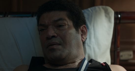 مسلسل عين سحرية الحلقة 6.. جنا الأشقر تعالج باسم سمرة من طلق نارى