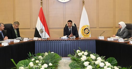 وزير الصناعة: إطلاق مرحلة جديدة ترتكز على الابتكار والاستدامة